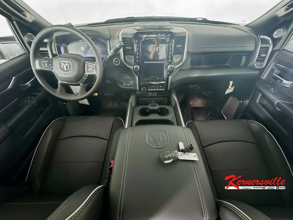 2026 Ram 4500 & 5500 - Image 9 of 20