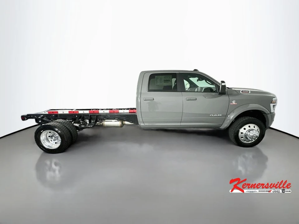 2026 Ram 4500 & 5500 - Image 8 of 21
