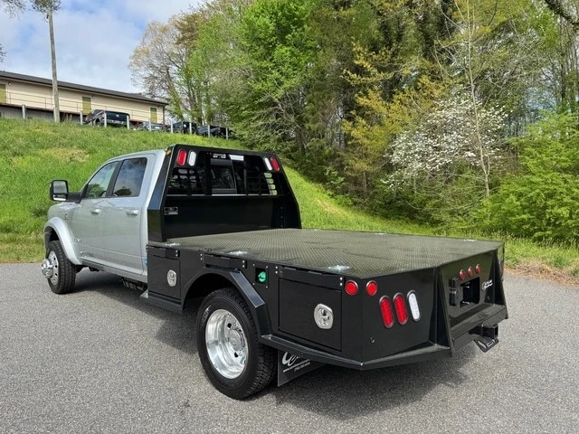 2026 Ram 4500 & 5500 - Image 11 of 21