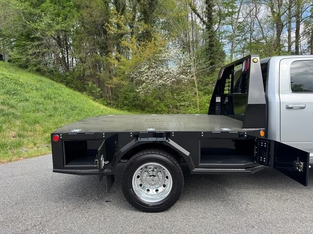 2026 Ram 4500 & 5500 - Image 8 of 21