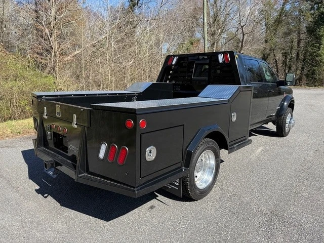 2026 Ram 4500 & 5500 - Image 8 of 21