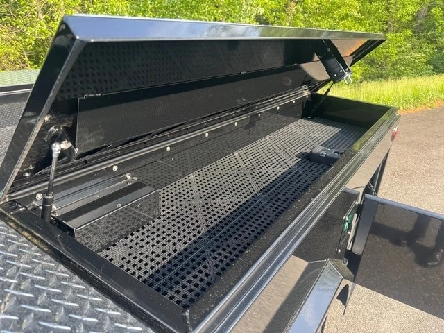2026 Ram 4500 & 5500 - Image 18 of 21