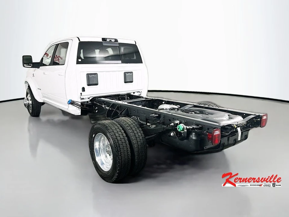 2026 Ram 4500 & 5500 - Image 5 of 20