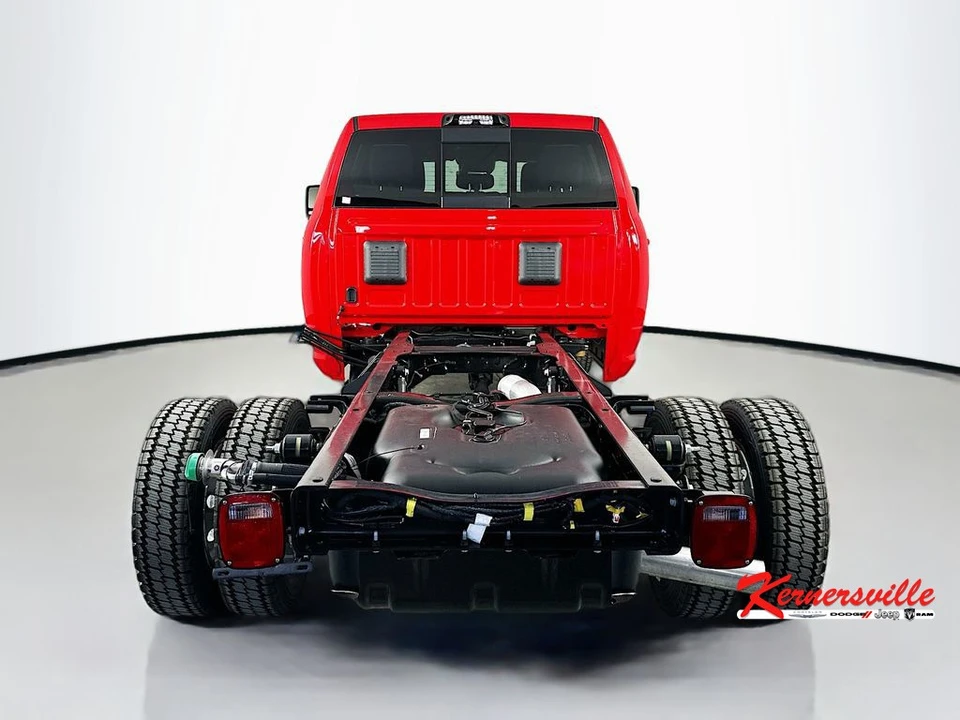 2026 Ram 4500 & 5500 - Image 6 of 22