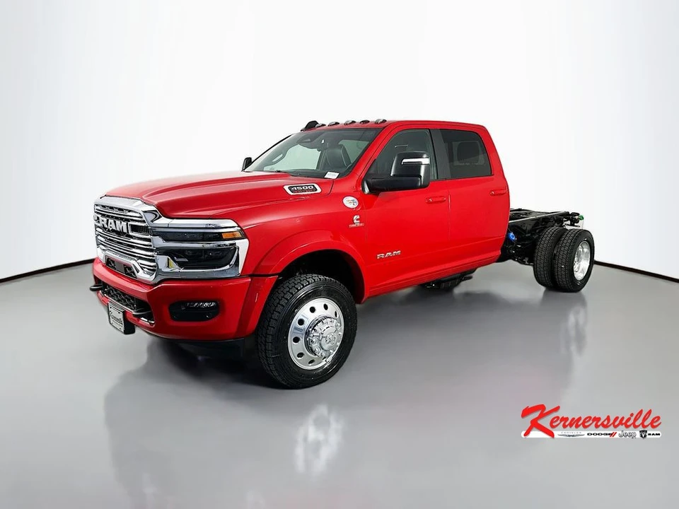 2026 Ram 4500 & 5500 - Image 3 of 22