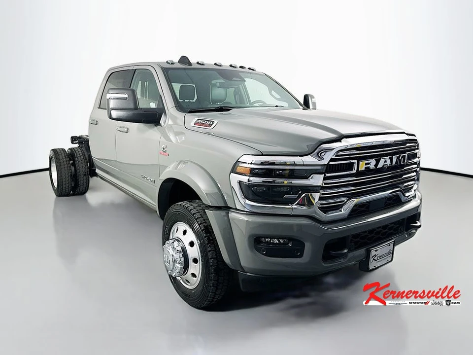 2026 Ram 4500 & 5500 - Image 2 of 21