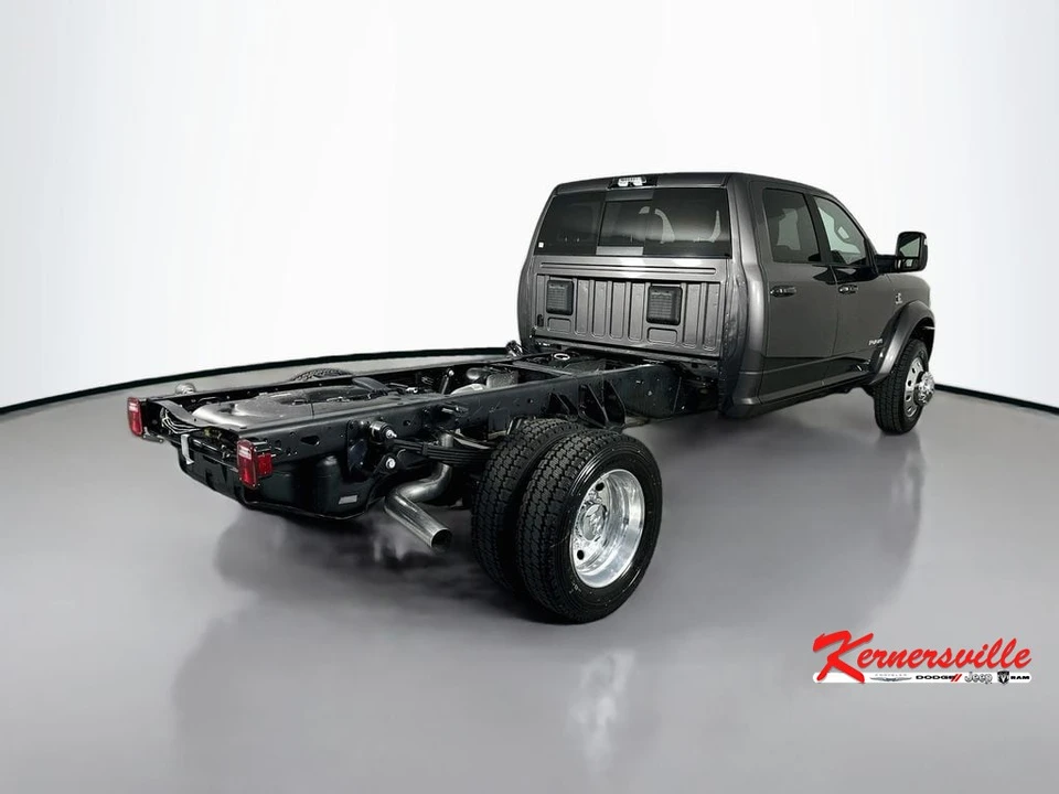 2026 Ram 4500 & 5500 - Image 7 of 20
