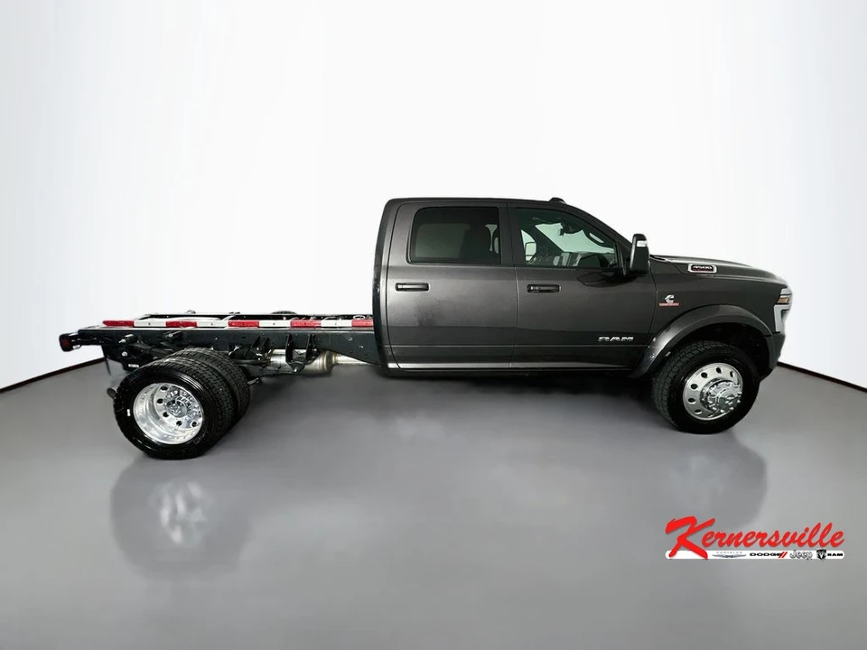 2026 Ram 4500 & 5500 - Image 8 of 20