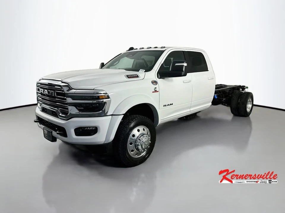 2026 Ram 4500 & 5500 - Image 3 of 20