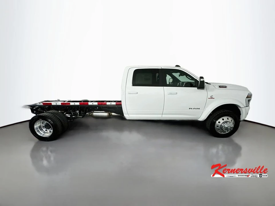2026 Ram 4500 & 5500 - Image 8 of 20