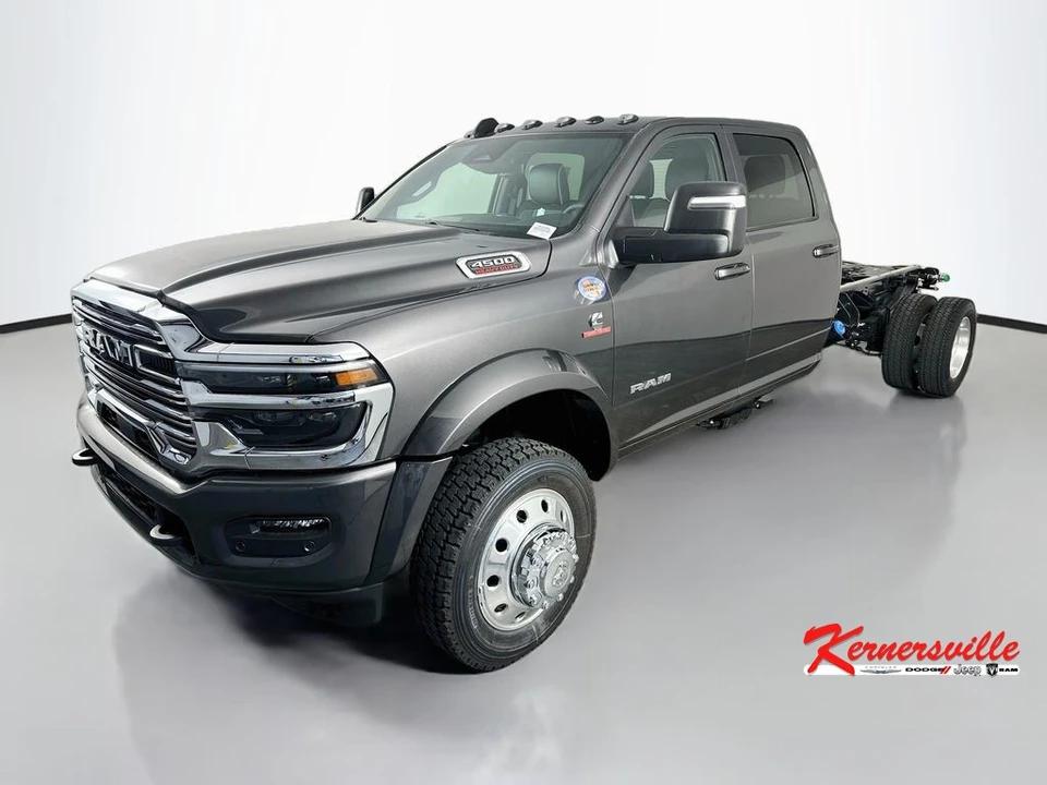 2026 Ram 4500 & 5500 - Image 3 of 20