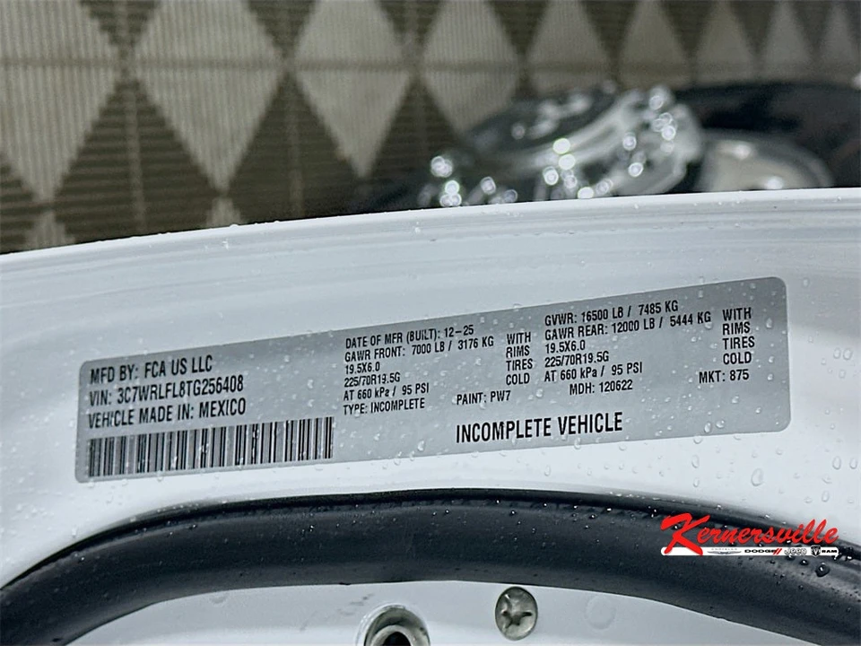 2026 Ram 4500 & 5500 - Image 18 of 20
