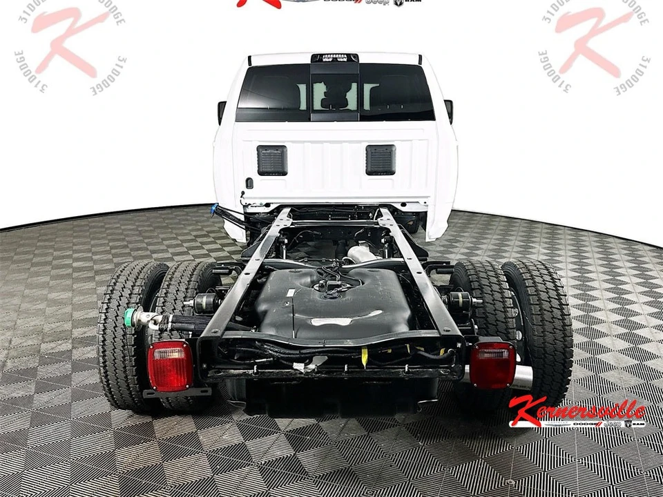 2026 Ram 4500 & 5500 - Image 6 of 20