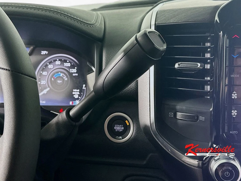 2026 Ram 4500 & 5500 - Image 12 of 20