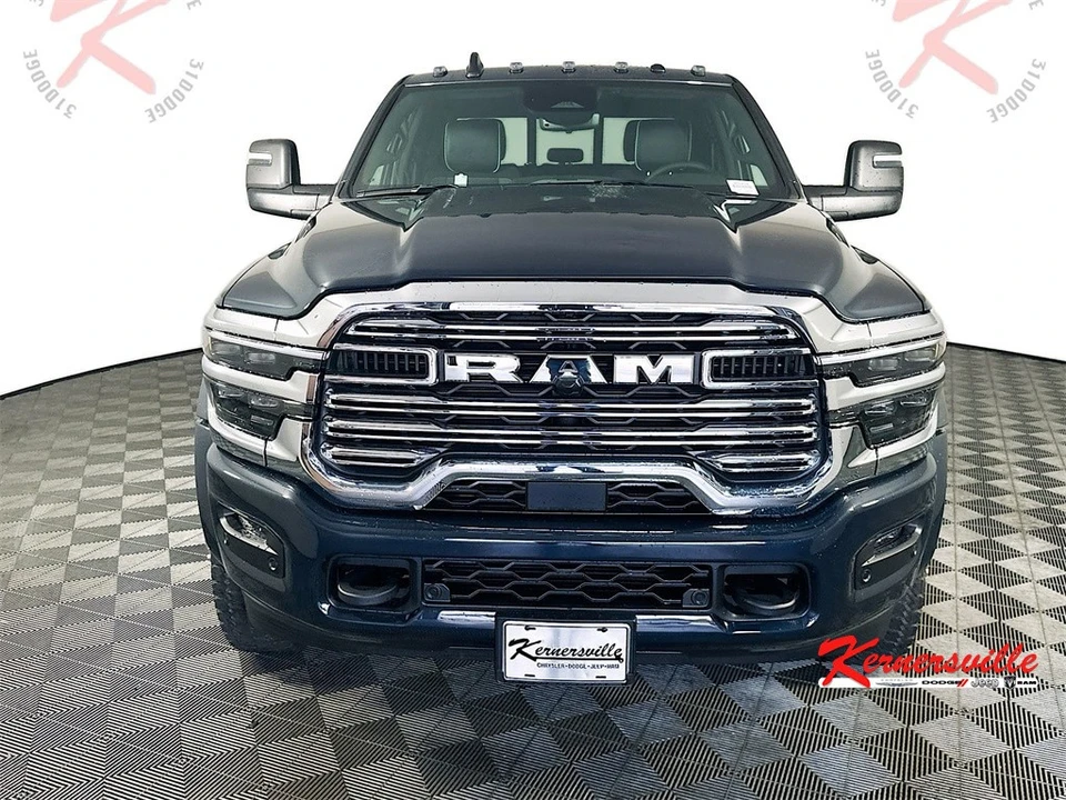 2026 Ram 4500 & 5500 - Image 2 of 20