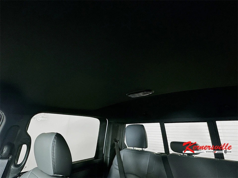 2026 Ram 4500 & 5500 - Image 14 of 21