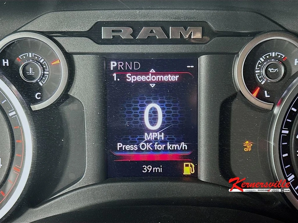 2026 Ram 4500 & 5500 - Image 11 of 22