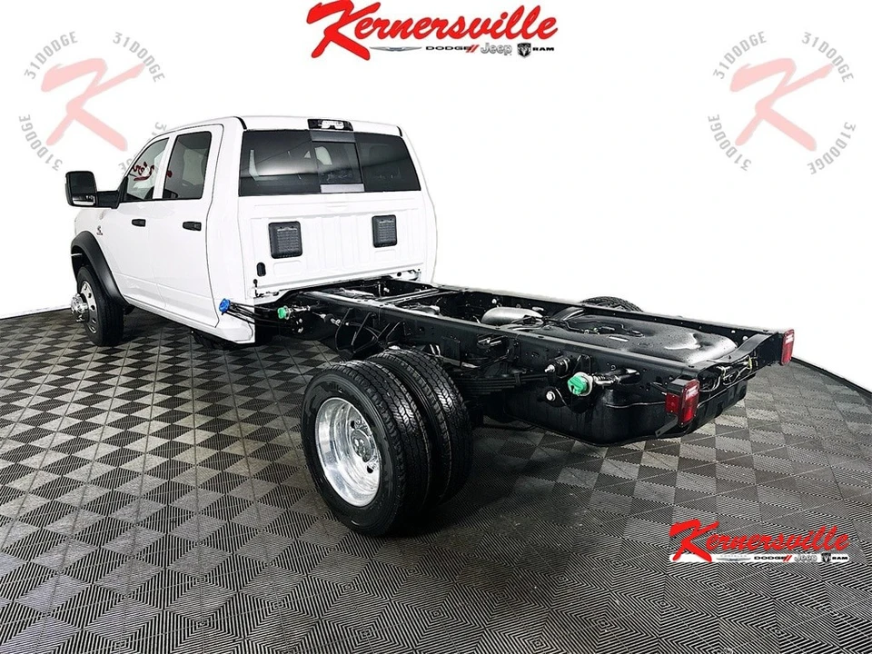 2026 Ram 4500 & 5500 - Image 5 of 20