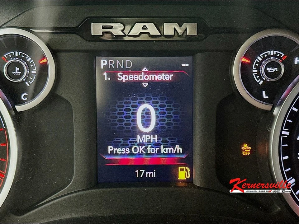 2026 Ram 4500 & 5500 - Image 11 of 20