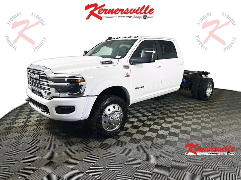 2026 Ram 4500 & 5500 - Image 3 of 21