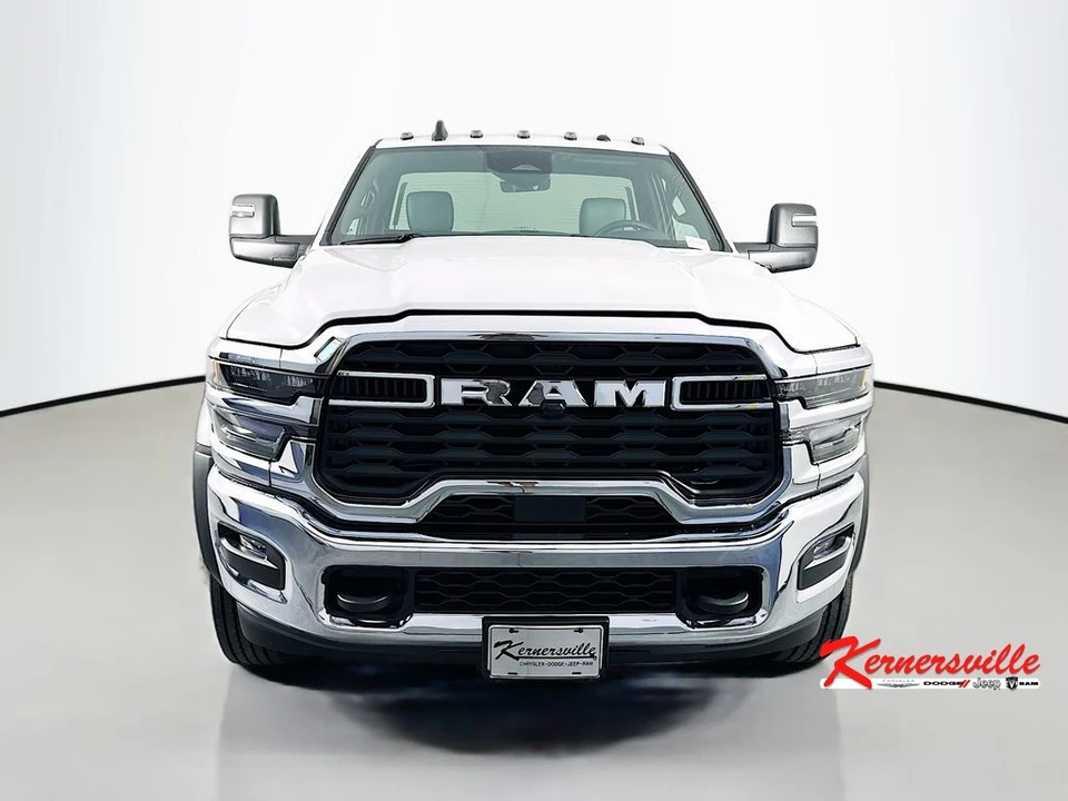 2026 Ram 4500 & 5500 - Image 2 of 21
