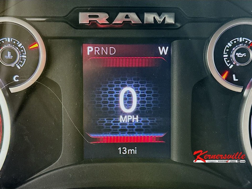 2026 Ram 4500 & 5500 - Image 11 of 21