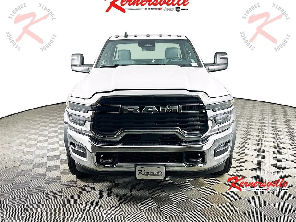 2026 Ram 4500 & 5500 - Image 2 of 21