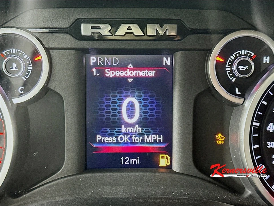 2026 Ram 4500 & 5500 - Image 11 of 21