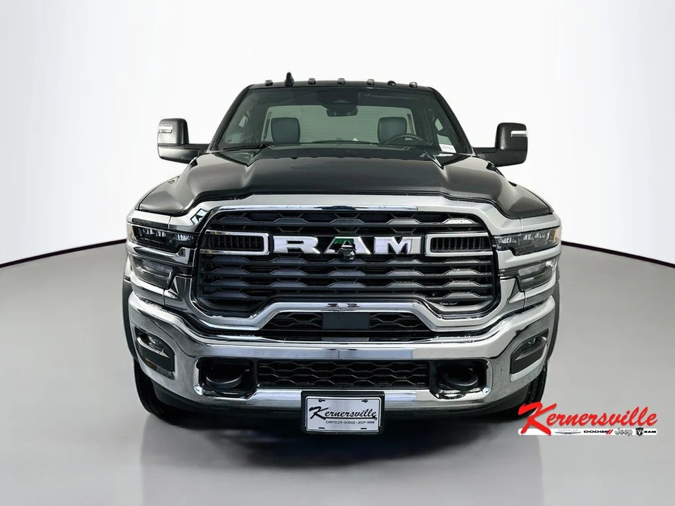 2026 Ram 4500 & 5500 - Image 2 of 20