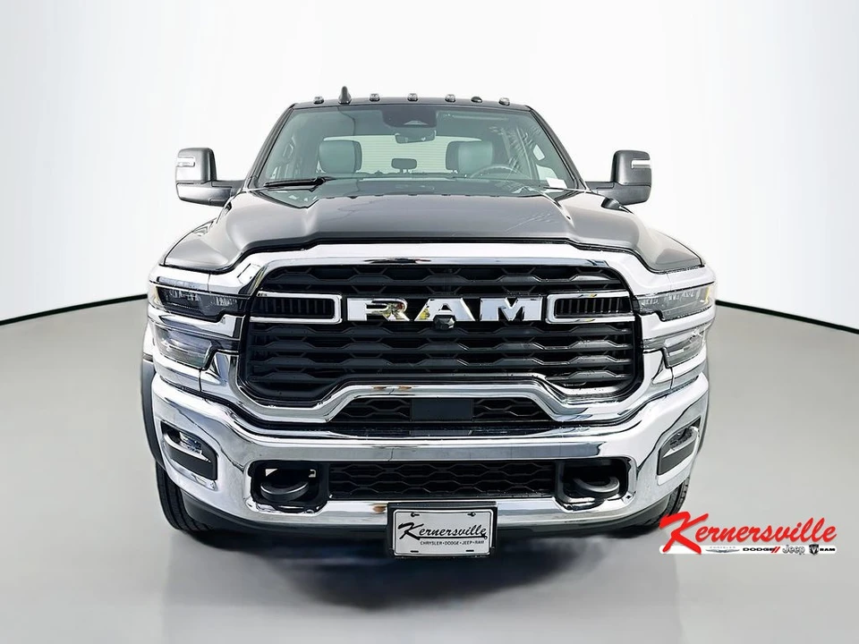 2026 Ram 4500 & 5500 - Image 2 of 21