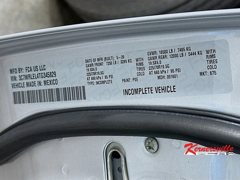 2026 Ram 4500 & 5500 - Image 17 of 20