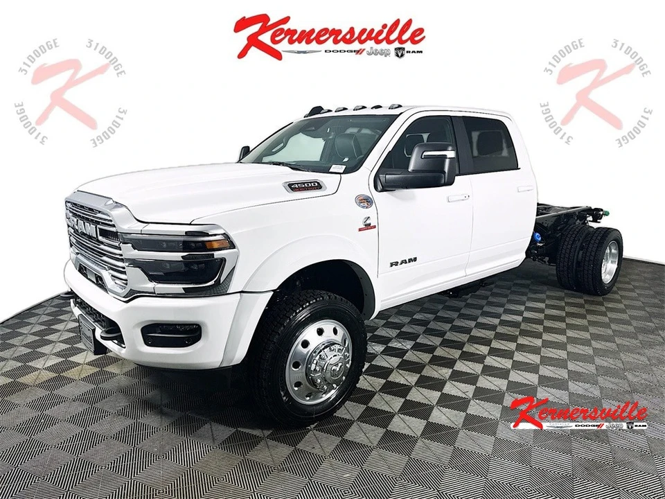 2026 Ram 4500 & 5500 - Image 3 of 20