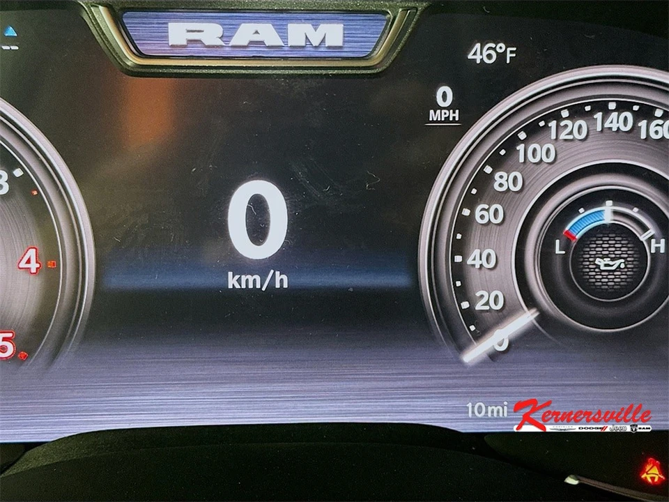 2026 Ram 4500 & 5500 - Image 11 of 20