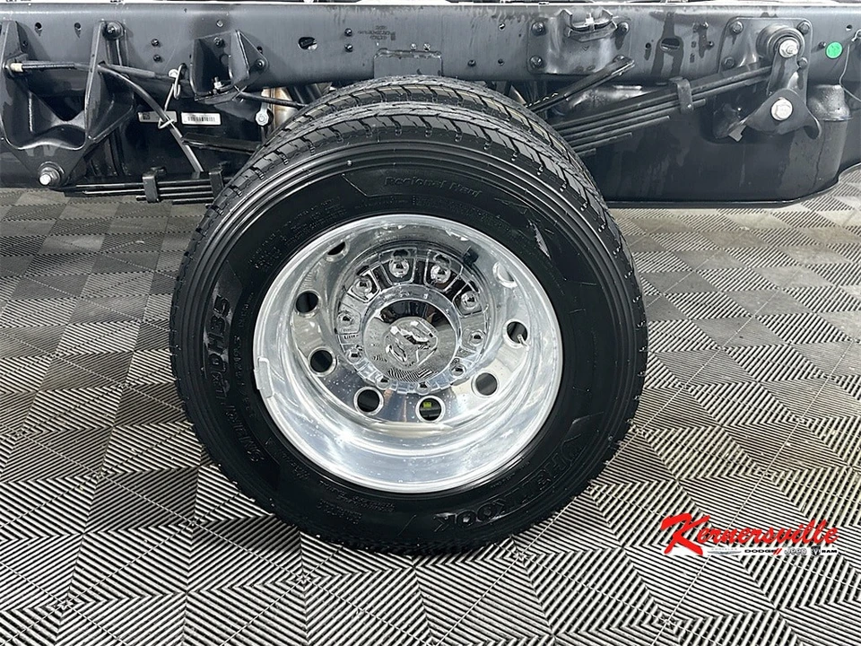 2026 Ram 4500 & 5500 - Image 16 of 20