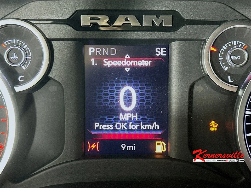 2026 Ram 4500 & 5500 - Image 11 of 20