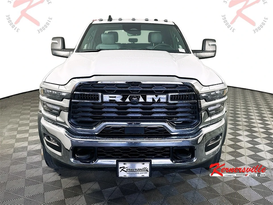 2026 Ram 4500 & 5500 - Image 2 of 20
