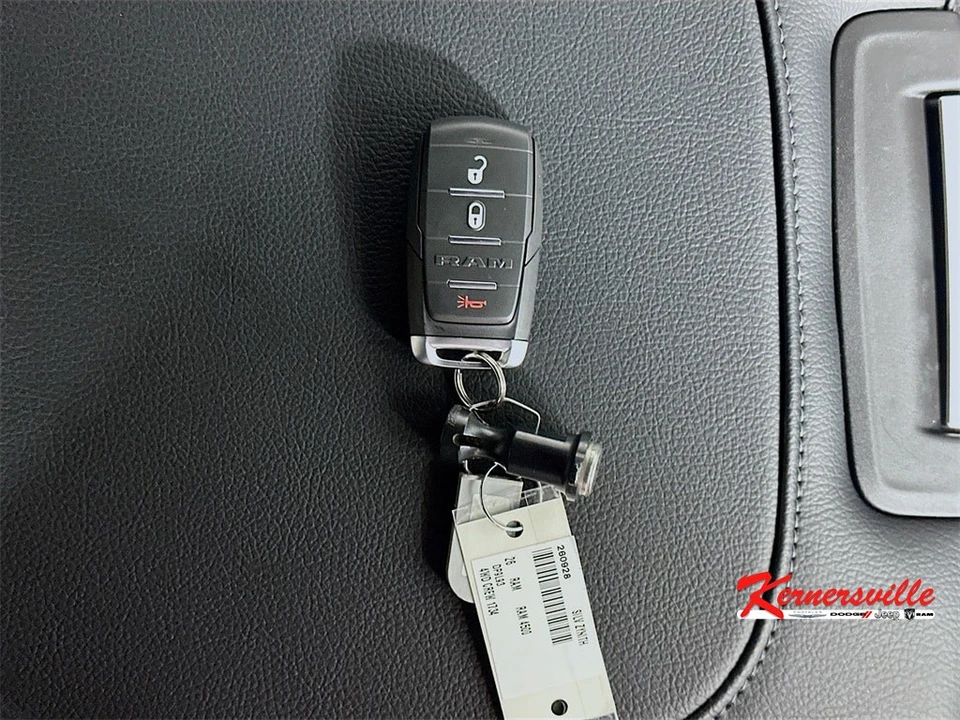 2026 Ram 4500 & 5500 - Image 19 of 20