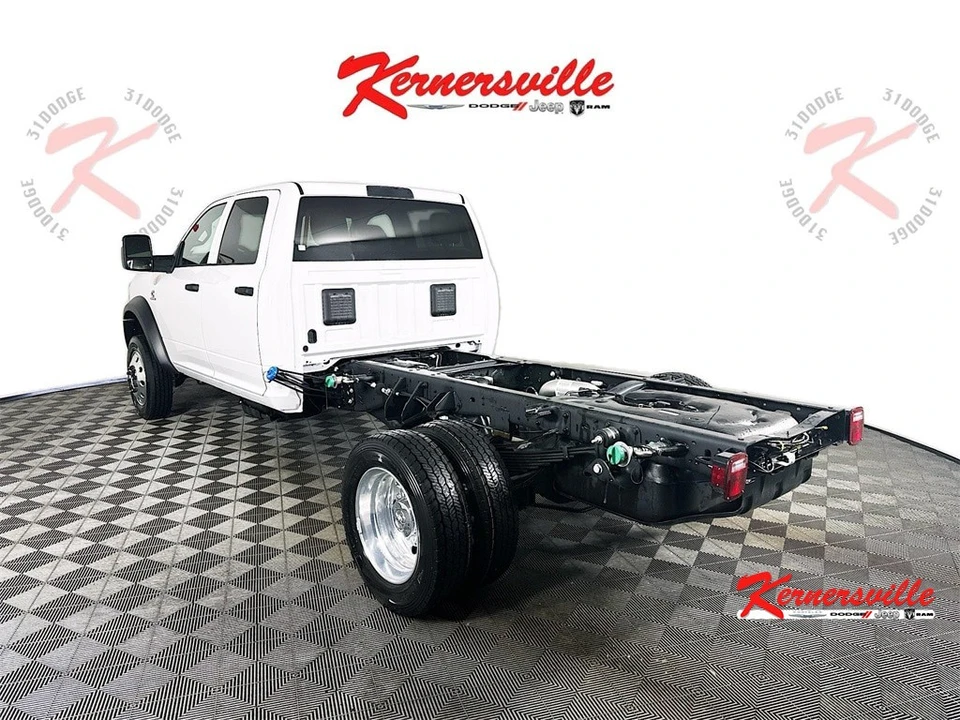2026 Ram 4500 & 5500 - Image 5 of 20