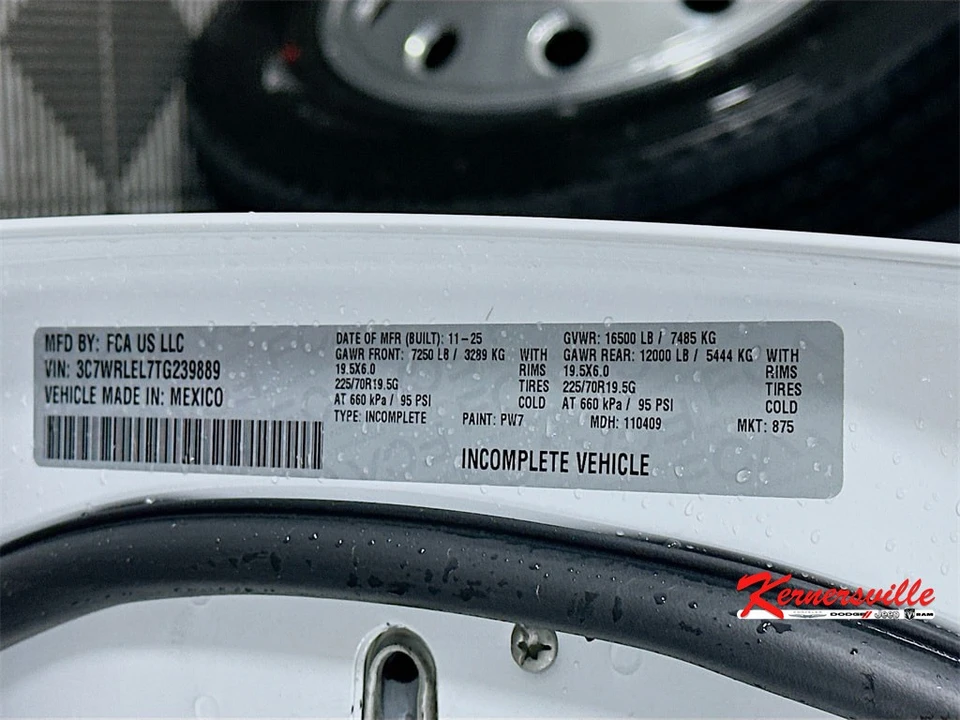 2026 Ram 4500 & 5500 - Image 18 of 20