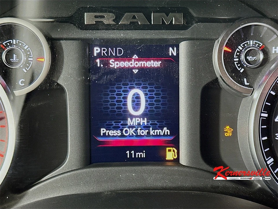 2026 Ram 4500 & 5500 - Image 11 of 12