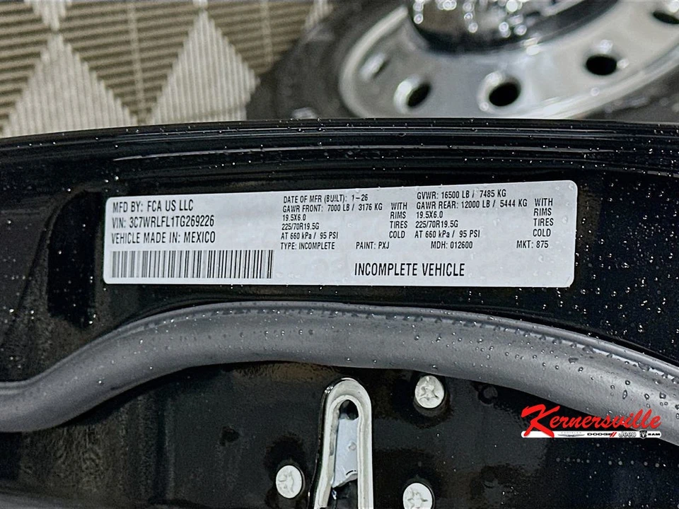 2026 Ram 4500 & 5500 - Image 18 of 20