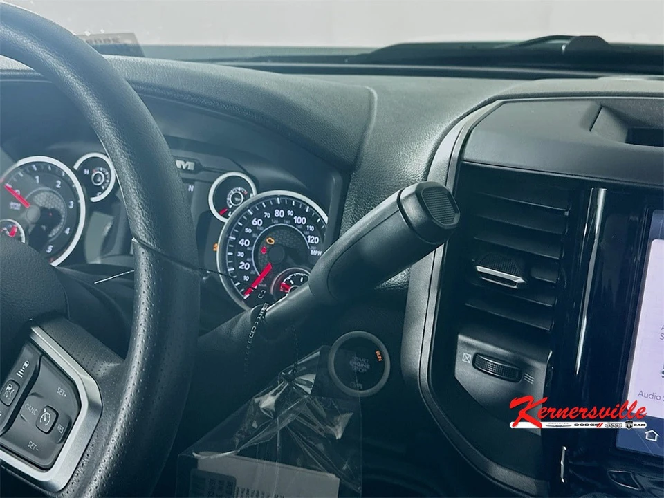 2026 Ram 4500 & 5500 - Image 12 of 21