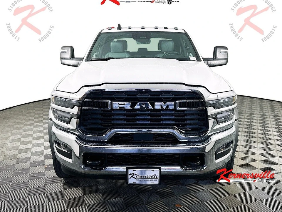 2026 Ram 4500 & 5500 - Image 2 of 20