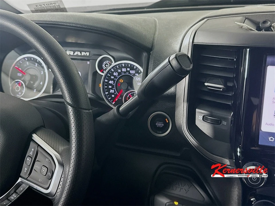 2026 Ram 4500 & 5500 - Image 12 of 21