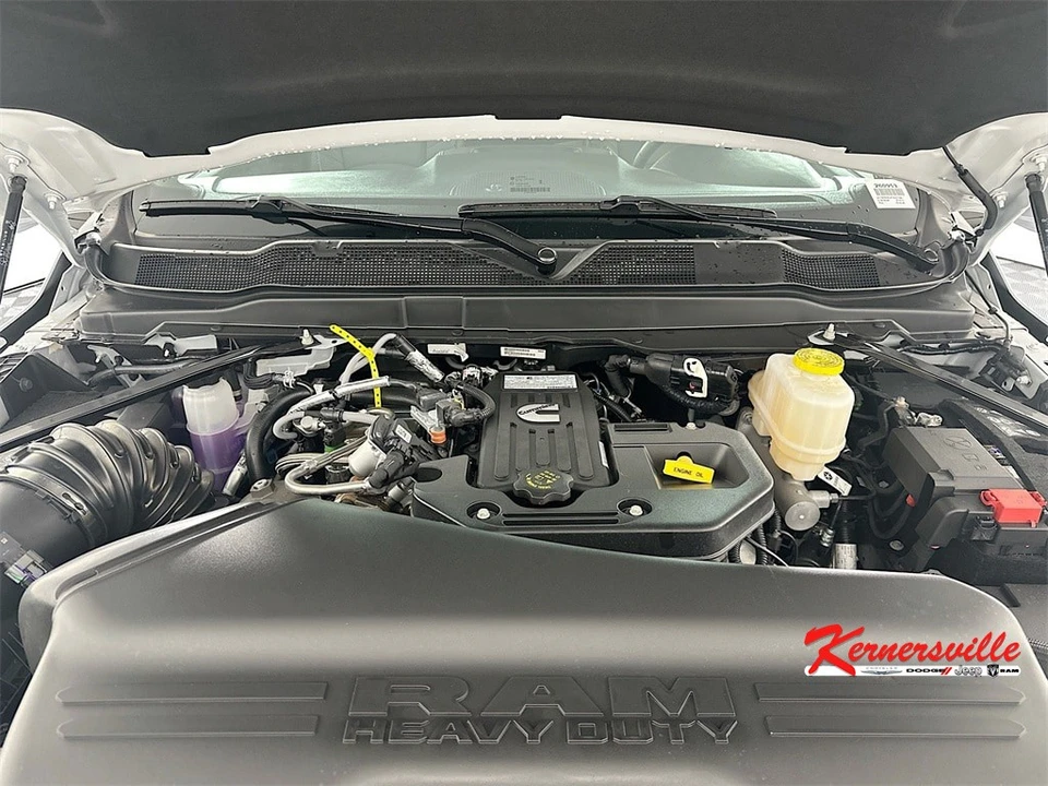 2026 Ram 4500 & 5500 - Image 18 of 21