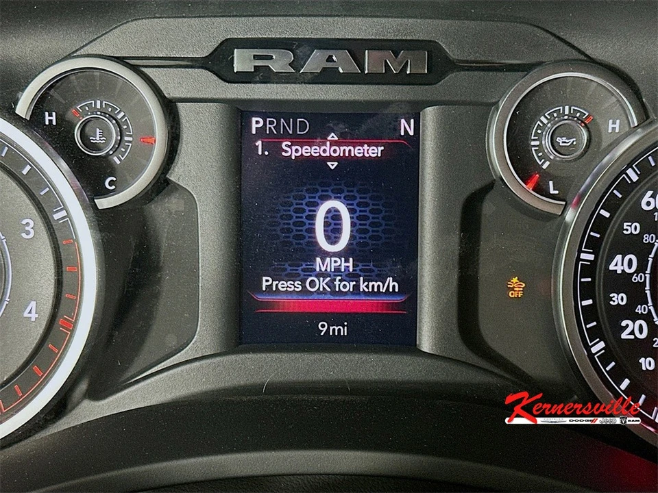 2026 Ram 4500 & 5500 - Image 11 of 12