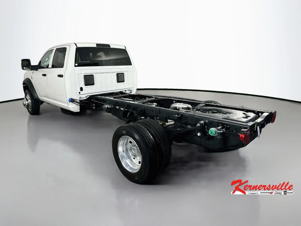 2026 Ram 4500 & 5500 - Image 5 of 20