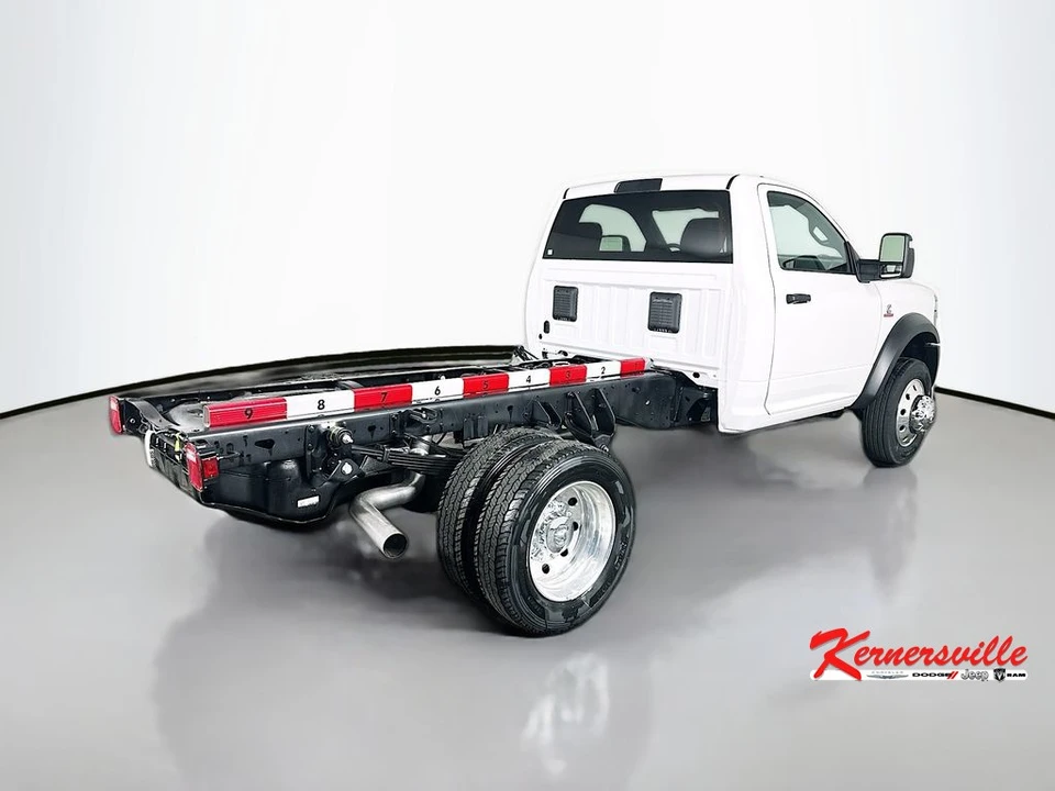 2026 Ram 4500 & 5500 - Image 7 of 21