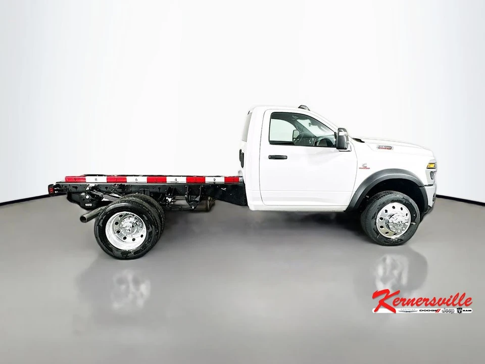 2026 Ram 4500 & 5500 - Image 8 of 12