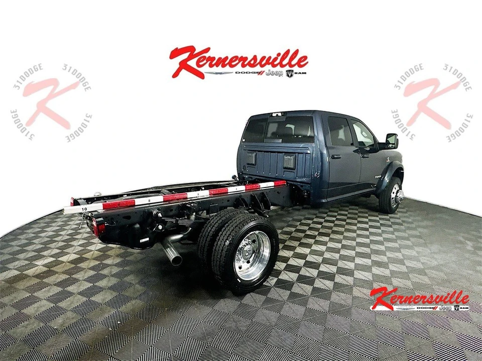 2026 Ram 4500 & 5500 - Image 7 of 12